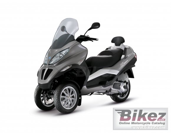 2011 Piaggio MP3 300ie photo